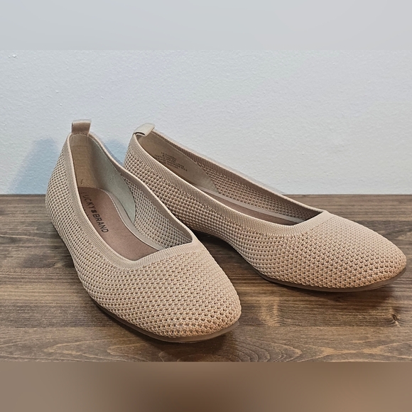 Lucky Brand Shoes - NWOT Lucky Brand Slip-on Ballet Flats Women's Size 8.5M